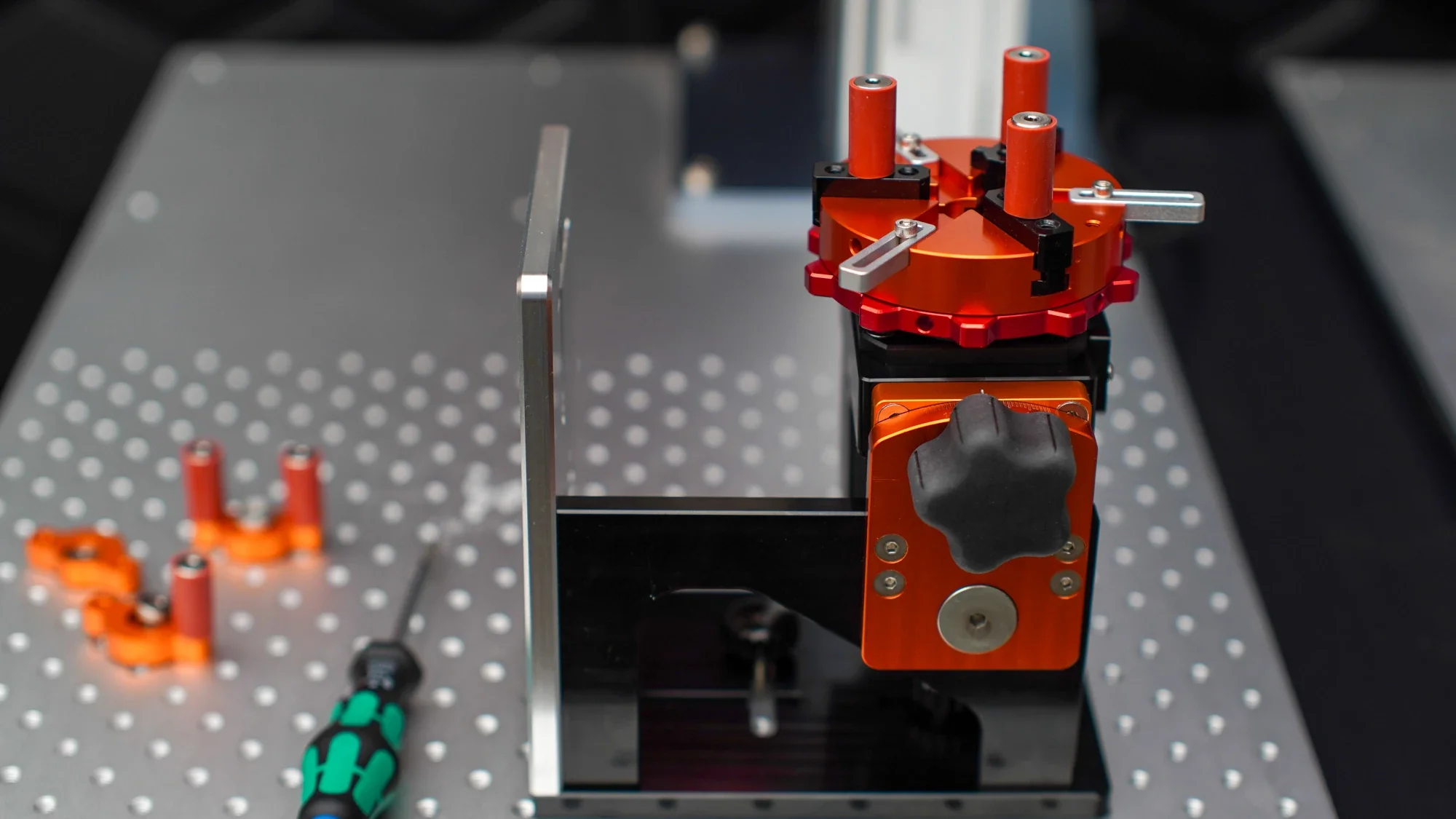 OMTech PiBurn Galvo Grip: A Chuck Rotary for Fiber and UV Lasers - Image 9